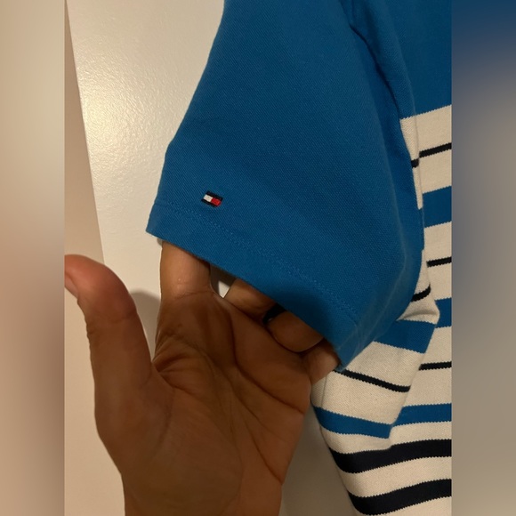 Tommy Hilfiger women’s tees - Picture 3 of 5